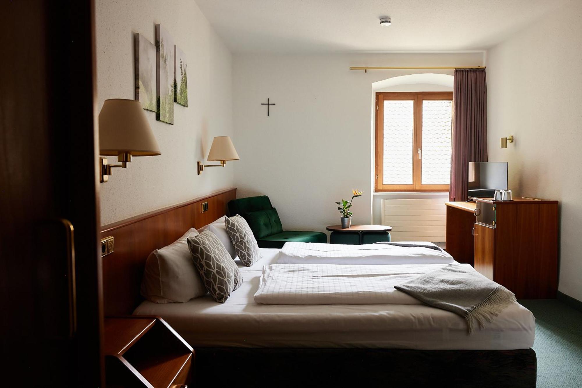 Bed & Breakfast Muellers Klostermuehle Münstertal Buitenkant foto